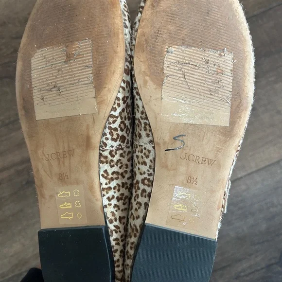 J.Crew Leopard Calf Hair Mary Jane Ballet Flats Buckle Strap Size 8.5 - Picture 3 of 3